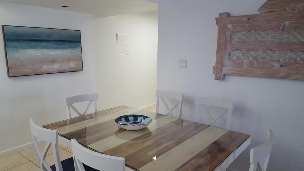 2 Bedroom 2 Bath Beachfront Condo On Miami Beach Millionaire Row Екстер'єр фото